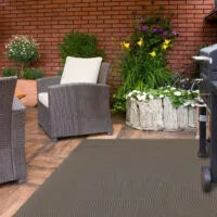 Outdoor Woven Vinyl Rug – Weatherproof, Hard‑Wearing Garden & Patio Floor Protector (120cm x 170cm)