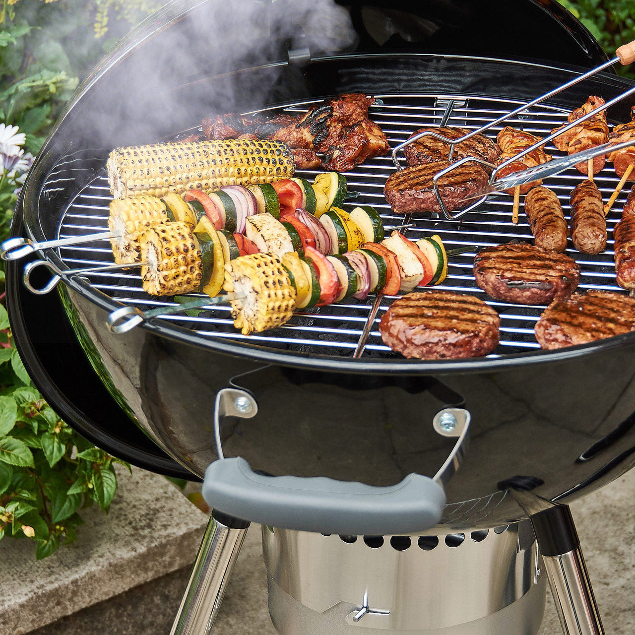 Barbequick 57cm Heavy‑Gauge Charcoal Kettle BBQ Grill with 36cm Pizza Stone